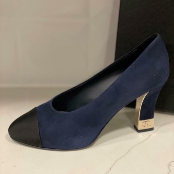 CHANEL 20A Suede Cap Toe CC Signature Metal Heel Pumps Shoes - Picture 5 of 12